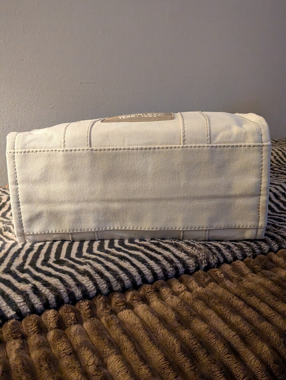 👄Marc Jacobs Tote - Picture 4 of 11